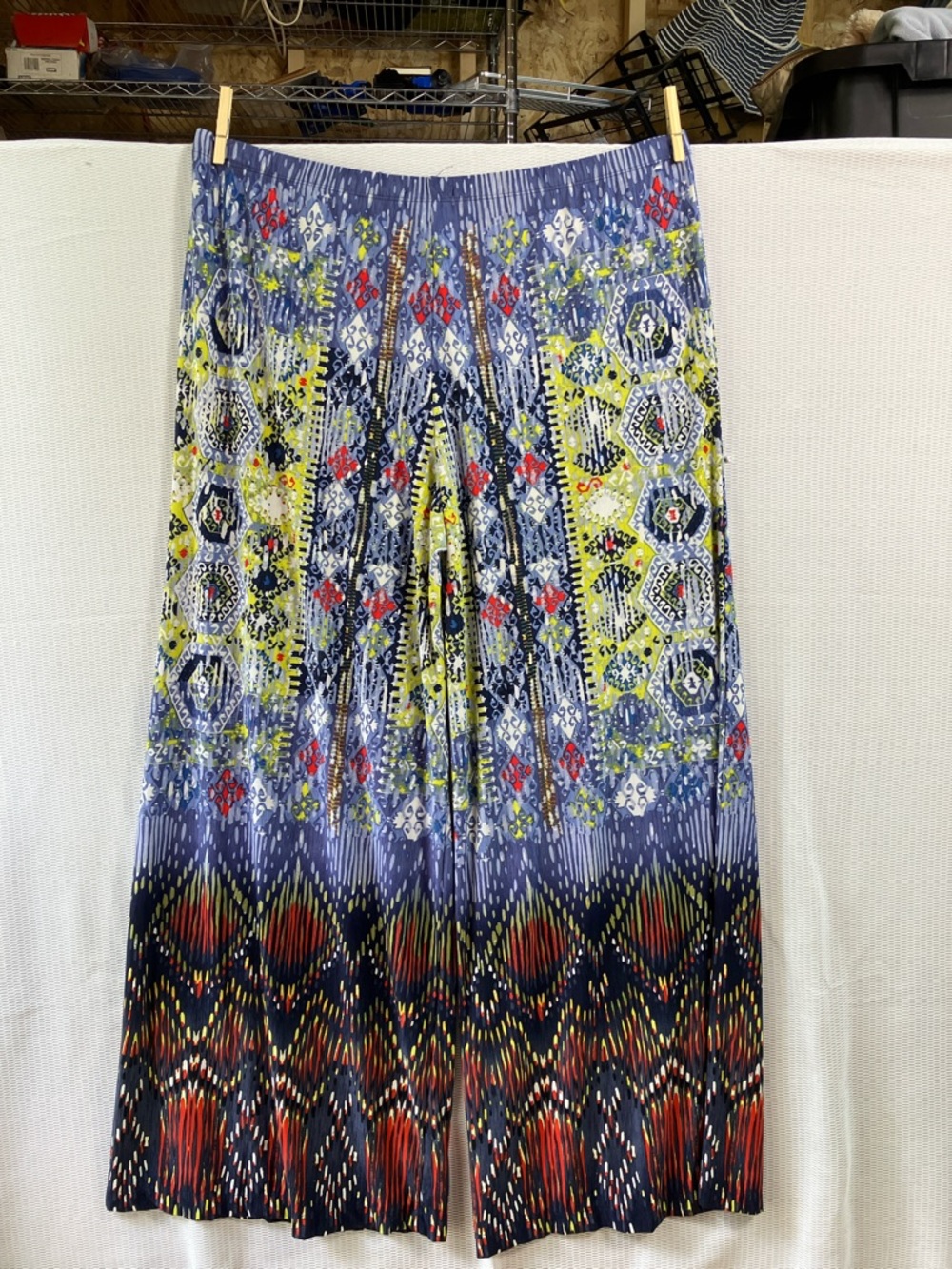 Energie Blue Multi Printed Pleated Wide-Leg Pants - Picture 11 of 11